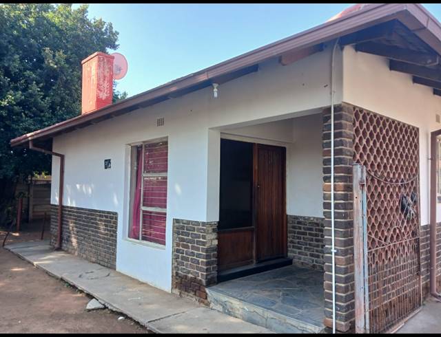4 BEDROOM HOUSE FOR SALE IN ANNADALE